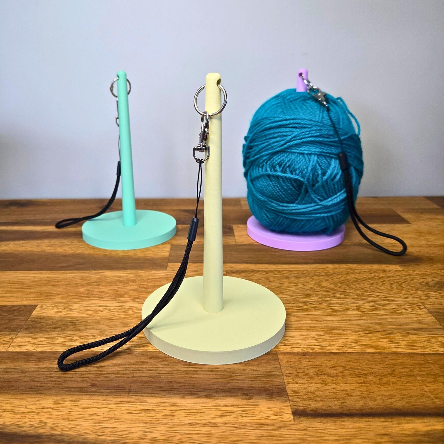 Rotating Yarn Hanger