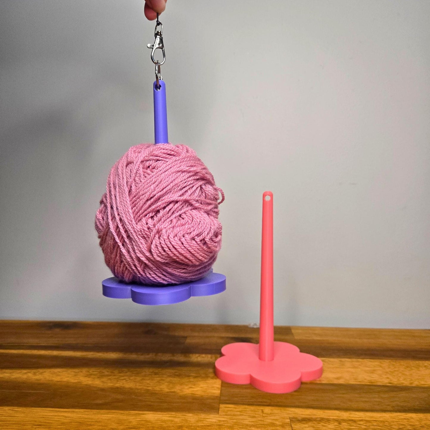 Rotating Yarn Holder