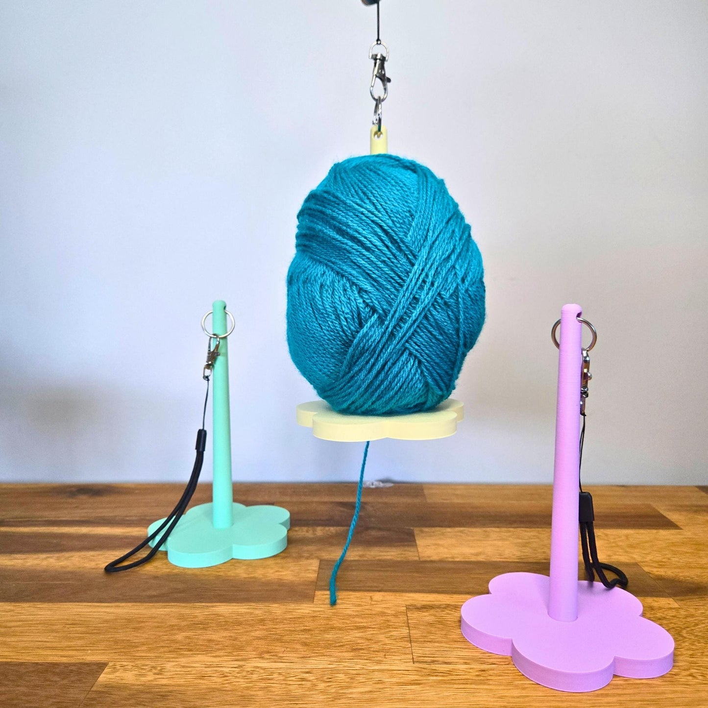 Rotating Yarn Hanger