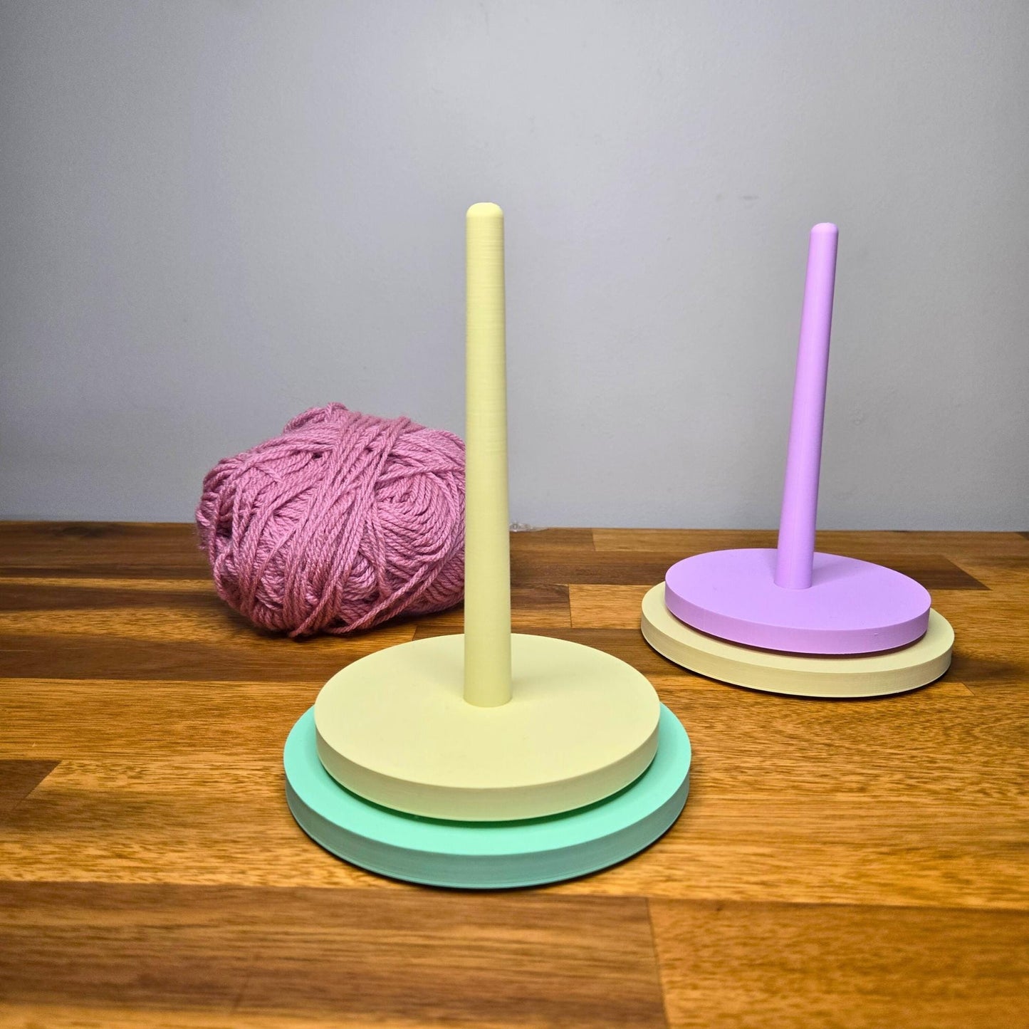 Rotating Yarn Holder