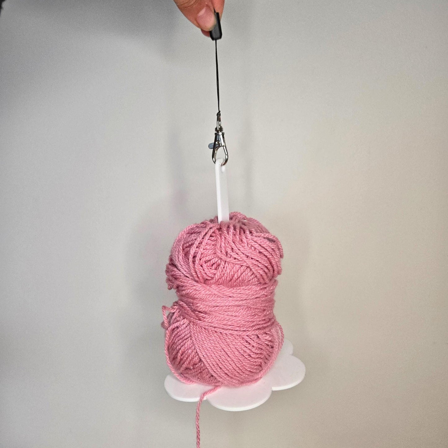 Rotating Yarn Hanger
