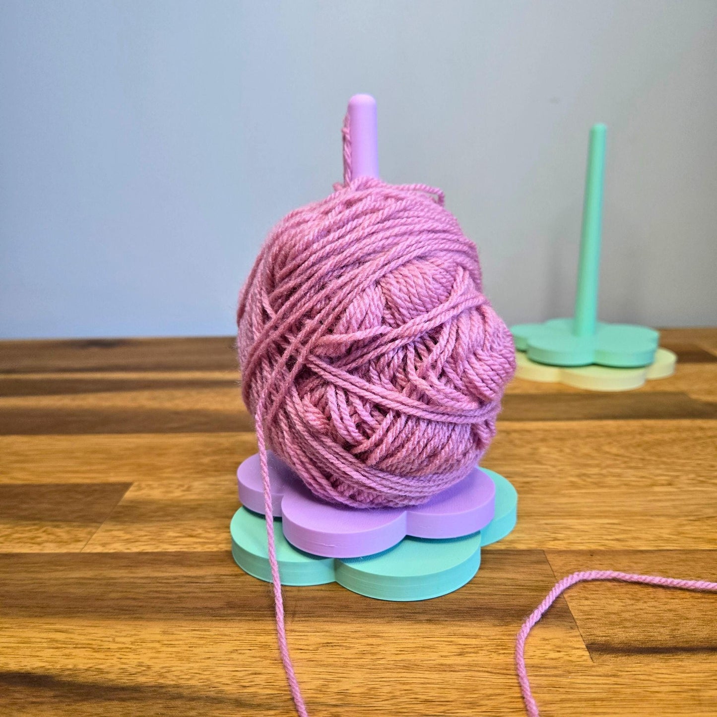 Rotating Yarn Holder