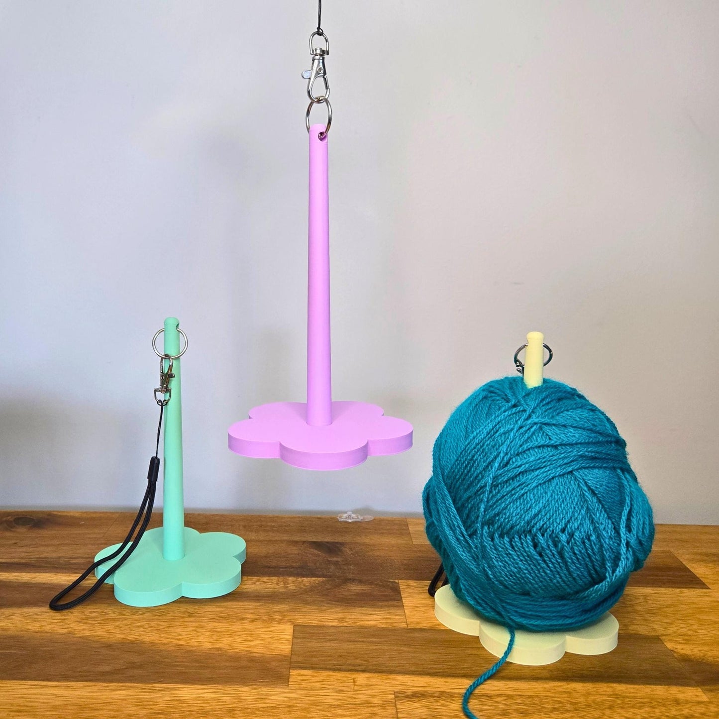Rotating Yarn Hanger