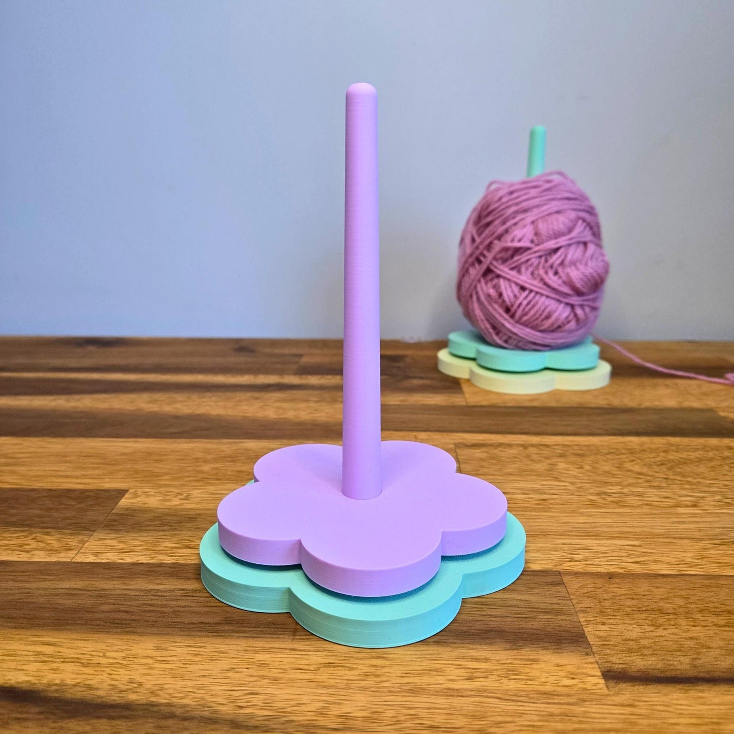 Rotating Yarn Holder