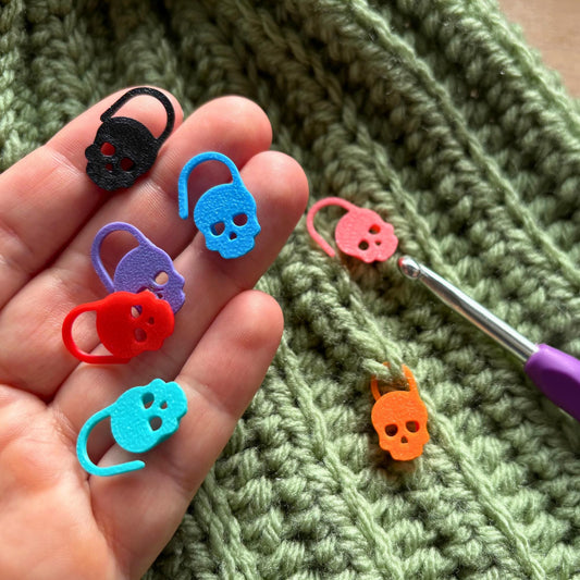 Skull Stitch Marker | Set of 20