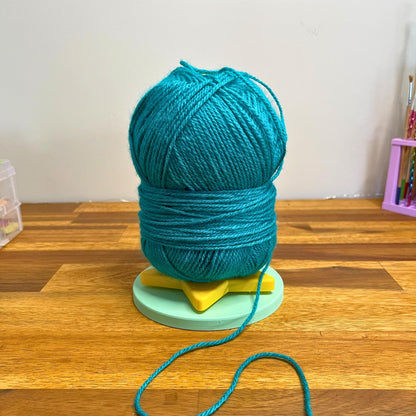Rotating Yarn Holder STL Files for 3D Printing