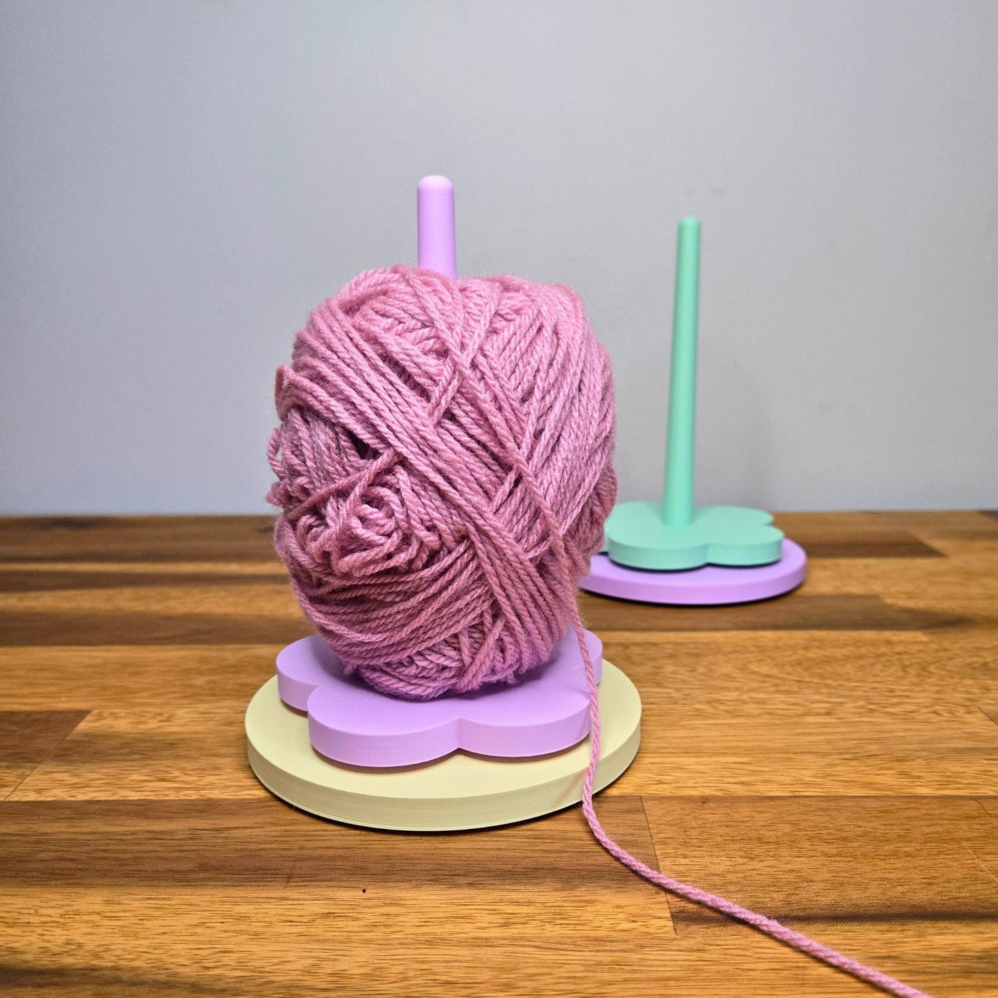 Rotating Yarn Holder
