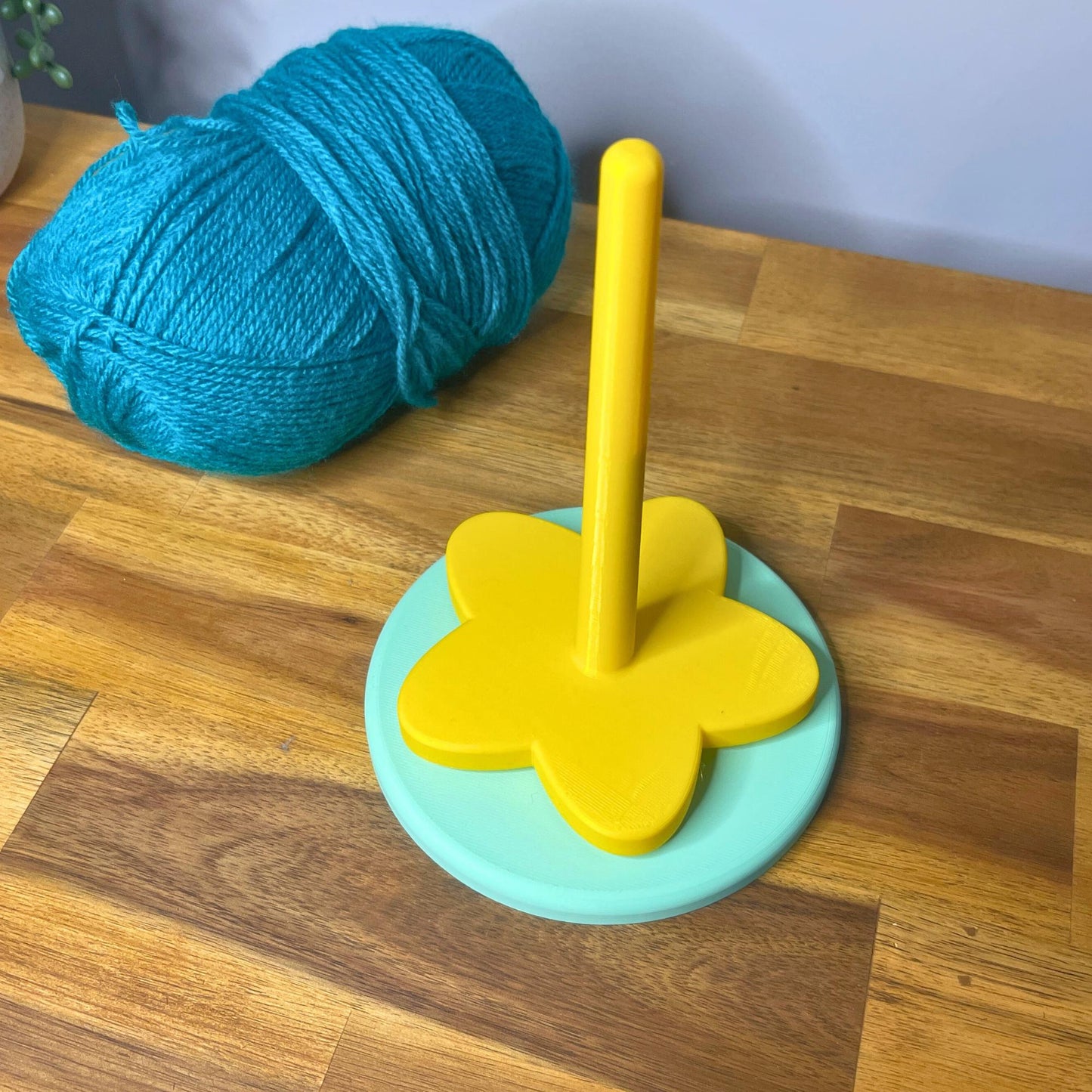 Rotating Yarn Holder STL Files for 3D Printing