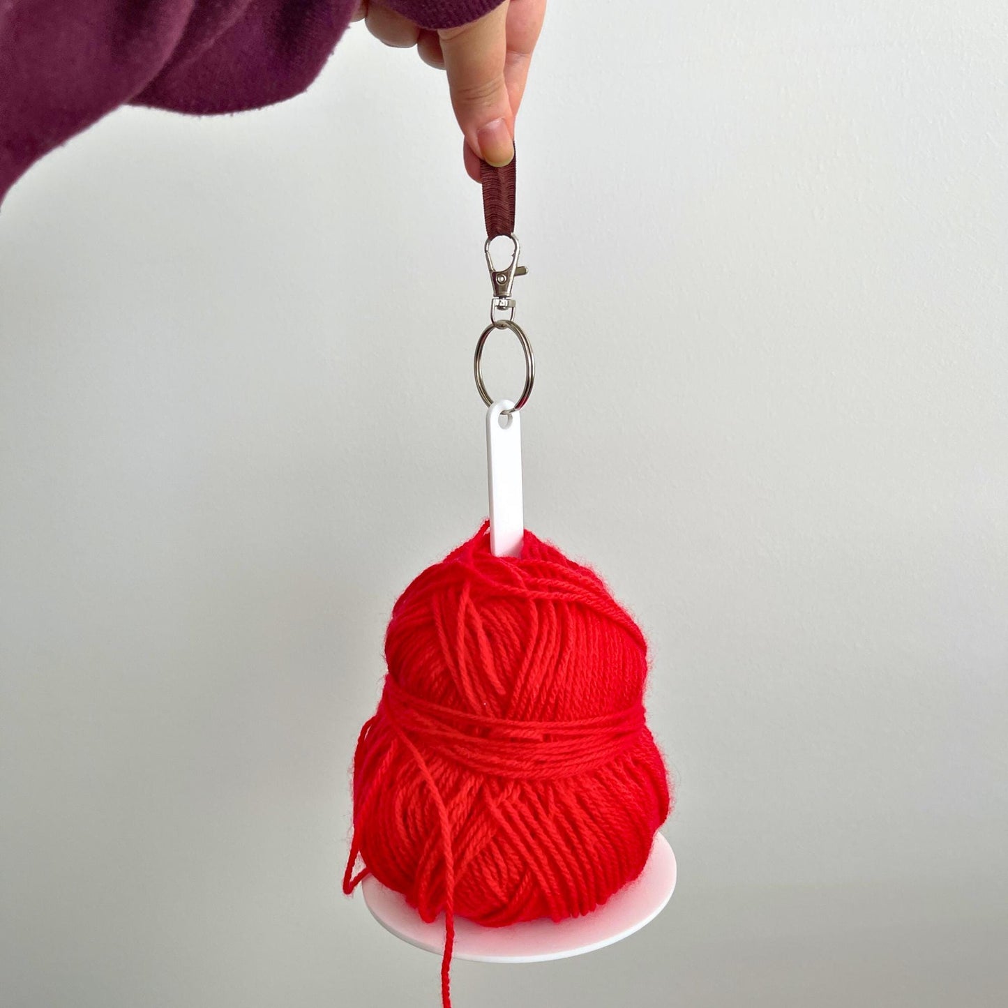 Rotating Yarn Hanger