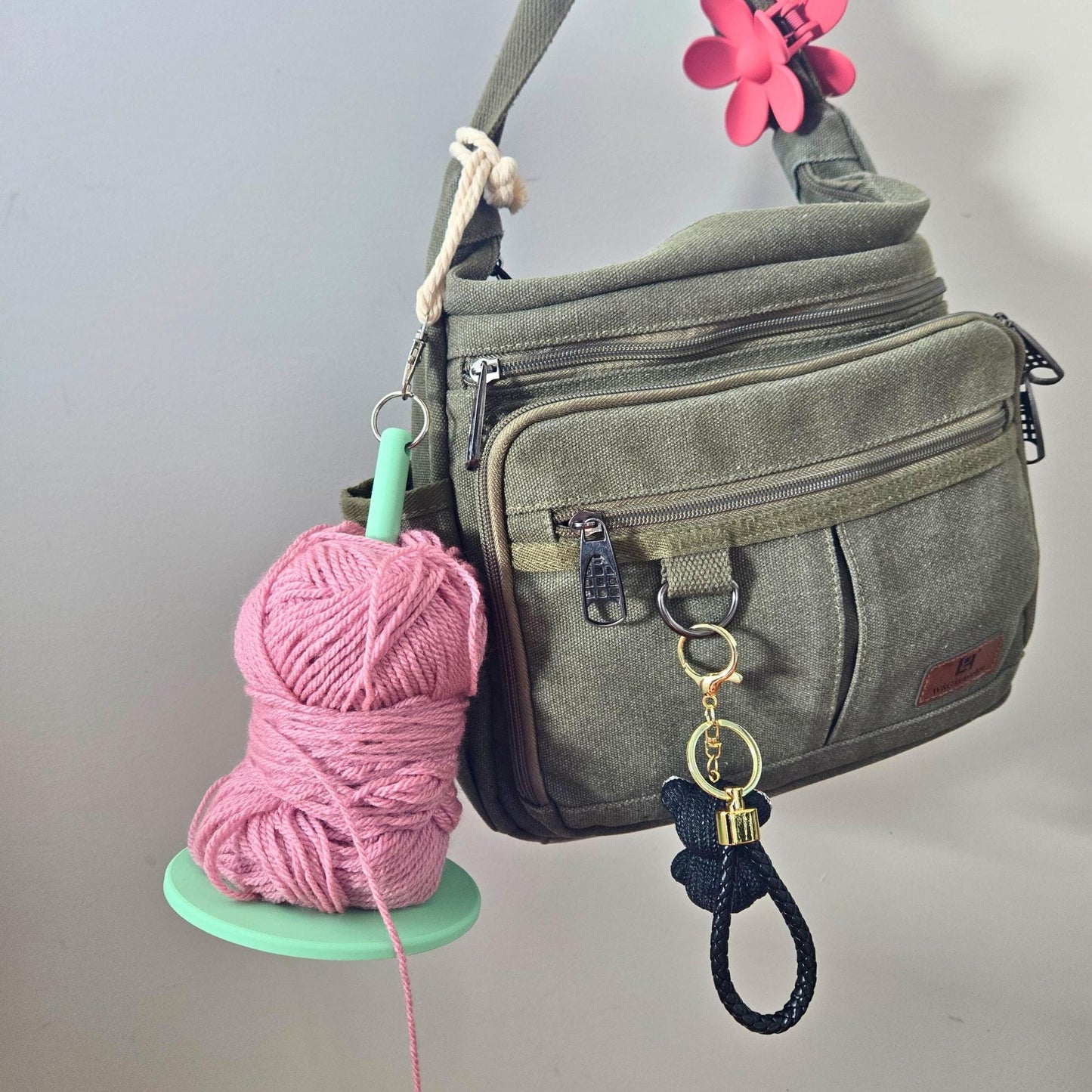 Rotating Yarn Hanger