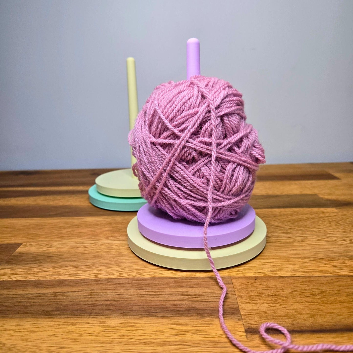 Rotating Yarn Holder