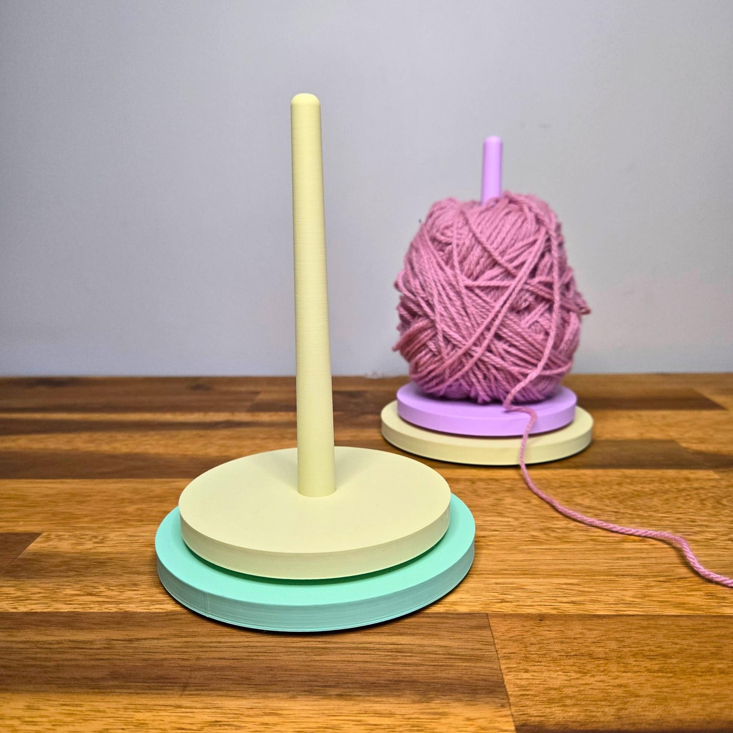 Rotating Yarn Holder