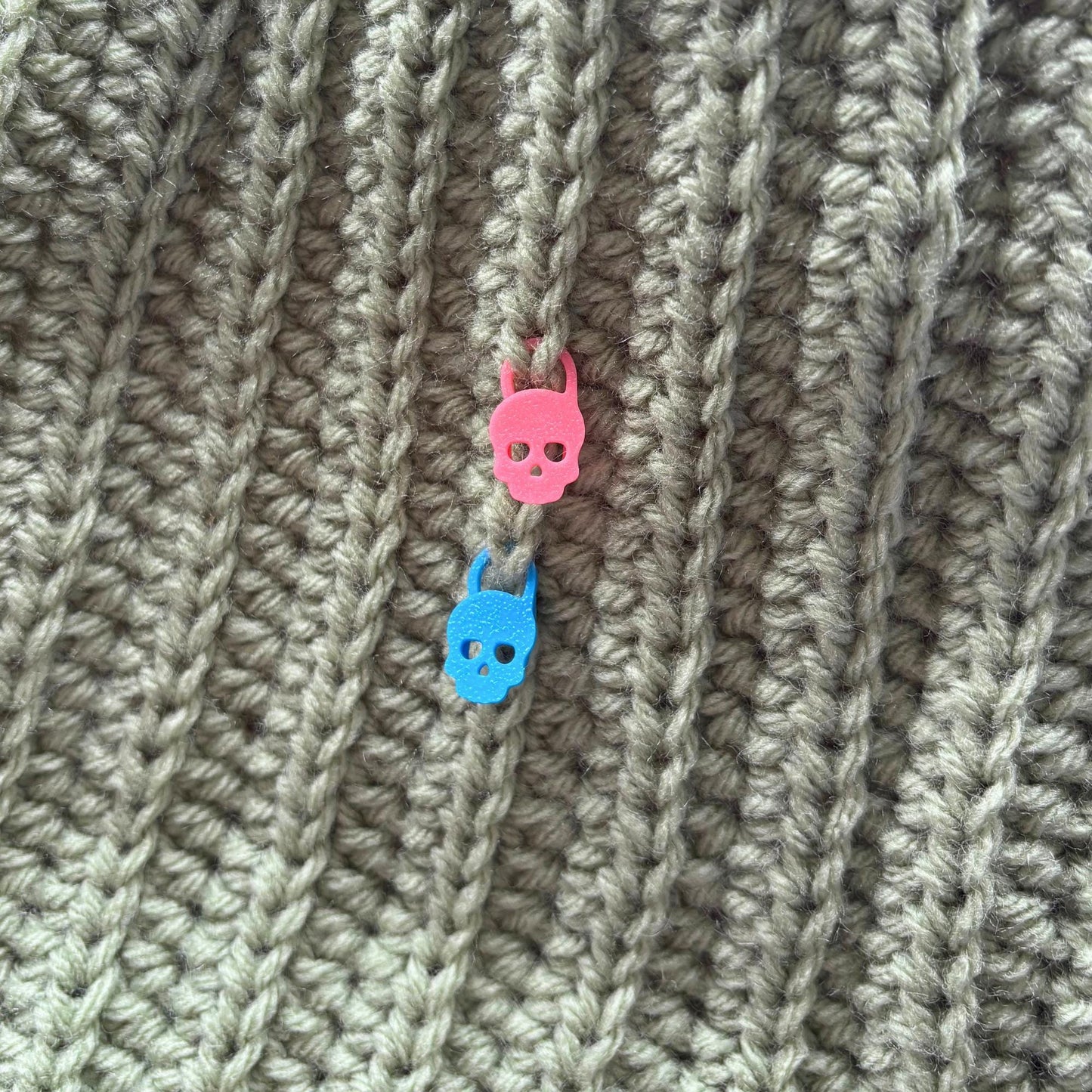 Skull Stitch Marker | Set of 20